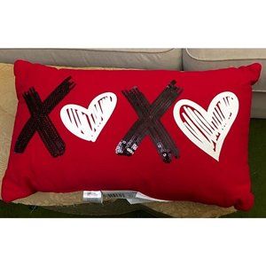 New Valentine Decor Throw Pillow XOXO 18 inches long #564
